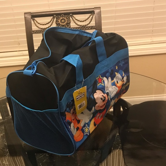 NWT ~ Disney Mickey Mouse 18” Duffle Bag - Picture 8 of 8